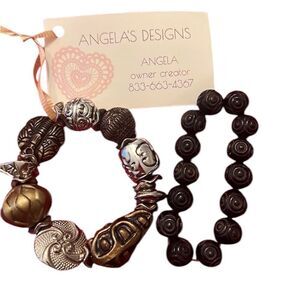 NWT Angelas Designs 2 stretchy bracelets 1 brown beads 1 silver gold bronze